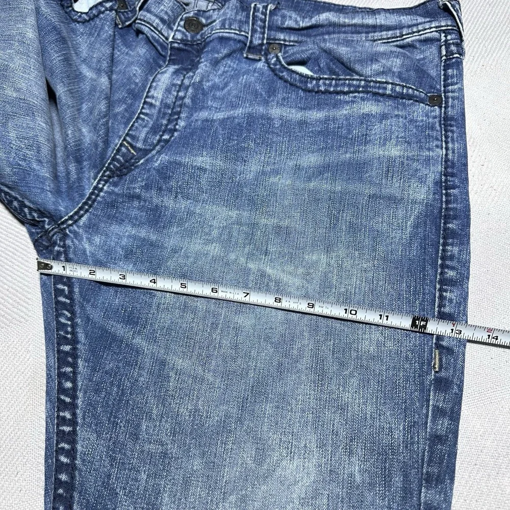 True Religion Rocco Jeans Mens 42x32 Relaxed Skinny Flap Pockets Acid Wash‎